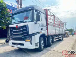 Xe Tải Howo Max 4 Chân Thùng Mui Bạt Nhôm 9.7m
