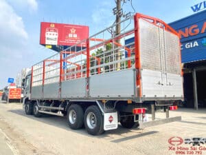 Xe Tải Howo Max 4 Chân Thùng Mui Bạt Nhôm 9.7m