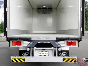 Xe Tải Hino FL8JW8A 15 Tấn Thùng Đông Lạnh 9.1m